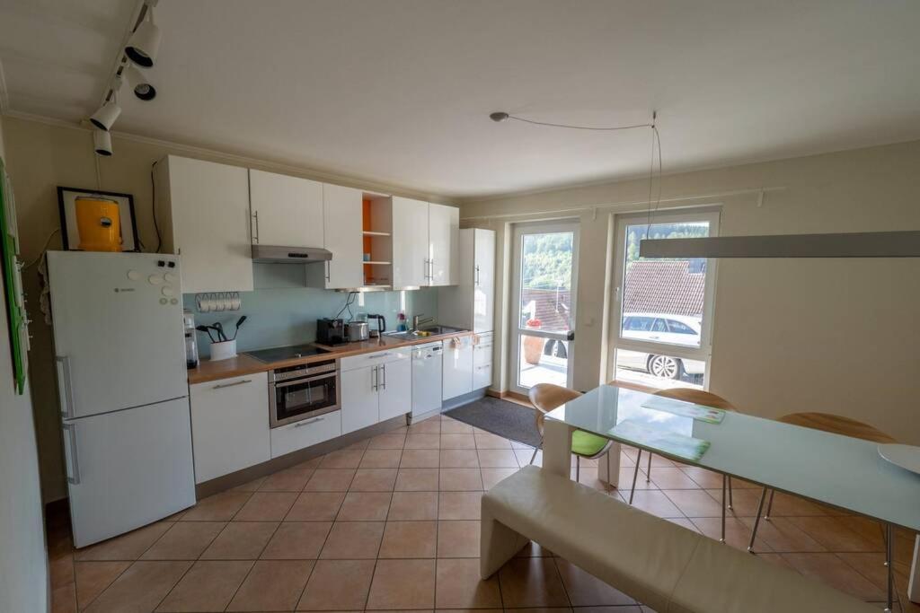 Wohnung Mit Talblick, Ladestation E-Auto Ζίγκεν Εξωτερικό φωτογραφία